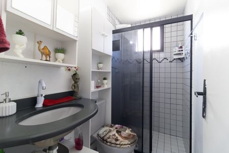 Apartamento para alugar com 49m², 2 quartos e 1 vaga Apartamento para alugar com 49m², 2 quartos e 1 vagaBanheiro