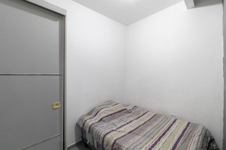 Quarto de casa para alugar com 1 quarto, 60m² em Vila Chabilandia, São Paulo