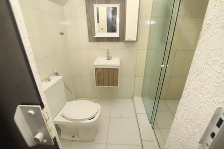 Casa de condomínio para alugar com 135m², 3 quartos e 2 vagasBanheiro Social