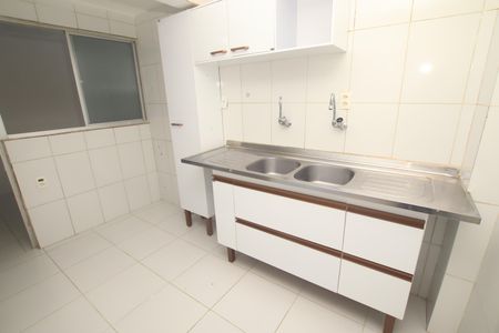 Casa de condomínio para alugar com 135m², 3 quartos e 2 vagasCozinha