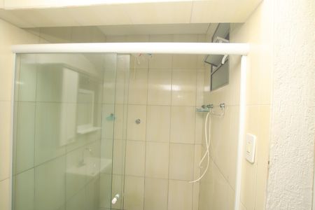 Casa de condomínio para alugar com 135m², 3 quartos e 2 vagasBanheiro Social