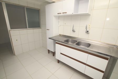 Casa de condomínio para alugar com 135m², 3 quartos e 2 vagasCozinha