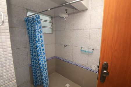 Casa de condomínio para alugar com 135m², 3 quartos e 2 vagasBanheiro da Suíte