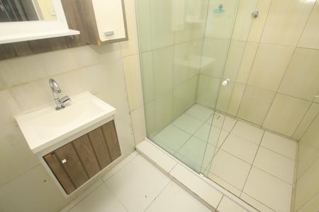 Casa de condomínio para alugar com 135m², 3 quartos e 2 vagasBanheiro Social