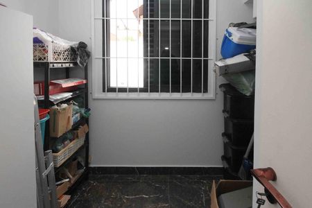 Apartamento para alugar com 198m², 3 quartos e 3 vagas Apartamento para alugar com 198m², 3 quartos e 3 vagasQuarto de Serviço