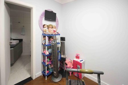 Apartamento à venda com 198m², 4 quartos e 3 vagasSuite