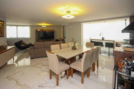 Sala de apartamento à venda com 4 quartos, 198m² em Jardim Avelino, São Paulo