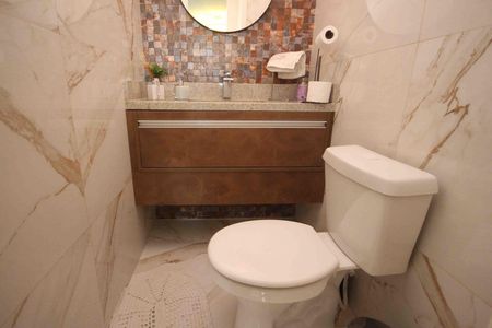 Apartamento à venda com 198m², 4 quartos e 3 vagasLavabo