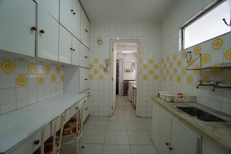 Apartamento para alugar com 150m², 3 quartos e 1 vagaCozinha