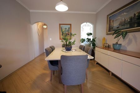 Apartamento à venda com 130m², 3 quartos e 1 vagaSala de Jantar