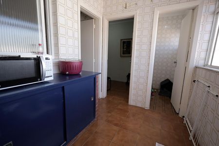 Apartamento à venda com 130m², 3 quartos e 1 vagaÁrea de Serviço