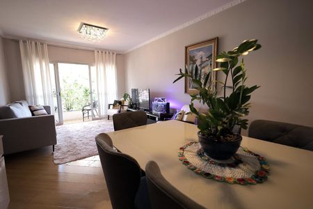 Apartamento à venda com 130m², 3 quartos e 1 vagaSala de Jantar