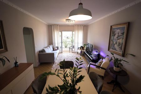Apartamento à venda com 130m², 3 quartos e 1 vagaSala de Jantar