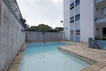 Apartamento à venda com 130m², 3 quartos e 1 vagaÁrea comum - Piscina
