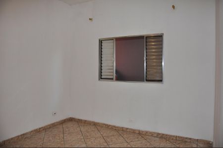 Casa para alugar com 70m², 2 quartos e 1 vaga Casa para alugar com 70m², 2 quartos e 1 vagaDetalhe - Quarto 01 com Suíte