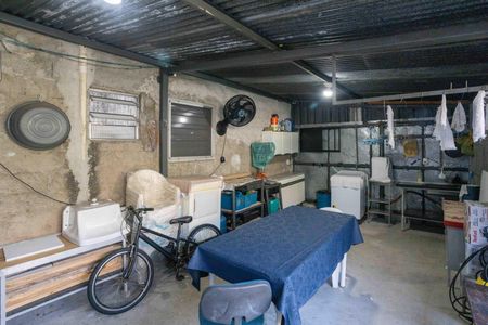 Casa à venda com 150m², 4 quartos e 1 vagaÁrea de Serviço