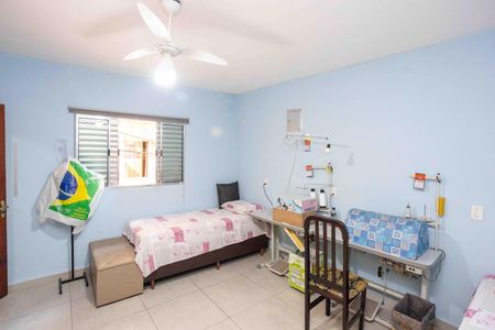 Casa à venda com 150m², 4 quartos e 1 vagaQuarto 2 Casa 1