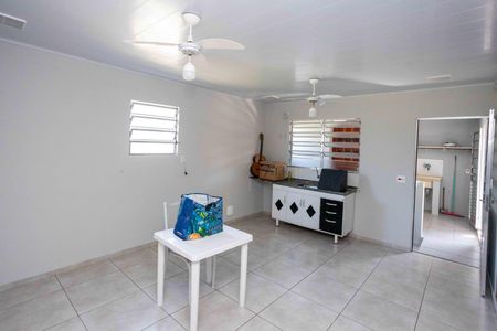 Casa à venda com 150m², 4 quartos e 1 vagaCozinha Casa 2