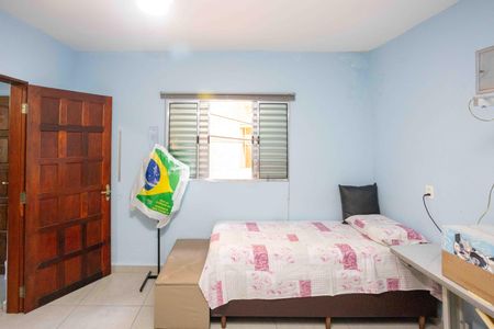 Casa à venda com 150m², 4 quartos e 1 vagaQuarto 2 Casa 1