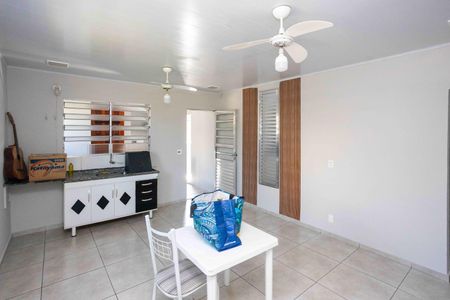 Casa à venda com 150m², 4 quartos e 1 vagaCozinha Casa 2