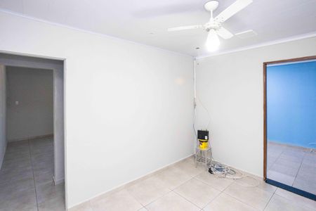 Casa à venda com 150m², 4 quartos e 1 vagaSala Casa 2