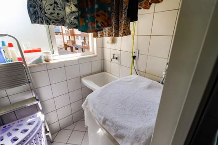 Apartamento à venda com 56m², 2 quartos e 2 vagas Apartamento à venda com 56m², 2 quartos e 2 vagasÁrea de Serviço