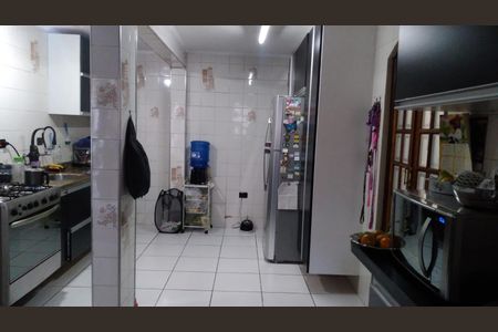 Casa à venda com 664m², 10 quartos e 6 vagasCasa 2