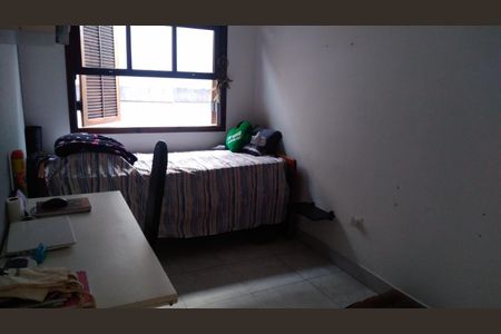 Casa à venda com 664m², 10 quartos e 6 vagasCasa 2