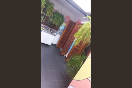 Casa à venda com 664m², 10 quartos e 6 vagasCasa  3