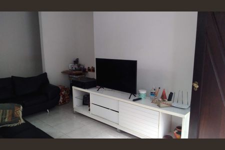 Casa à venda com 664m², 10 quartos e 6 vagasCasa 2