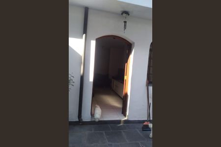 Casa à venda com 664m², 10 quartos e 6 vagasCasa 2