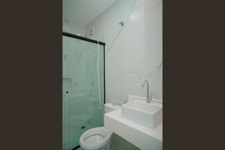 Casa de condomínio para alugar com 176m², 4 quartos e 4 vagasBanheiro da Suíte 1