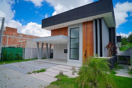 Casa de condomínio para alugar com 176m², 4 quartos e 4 vagasFachada