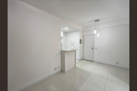 Apartamento para alugar com 65m², 2 quartos e 1 vaga Apartamento para alugar com 65m², 2 quartos e 1 vagaSala