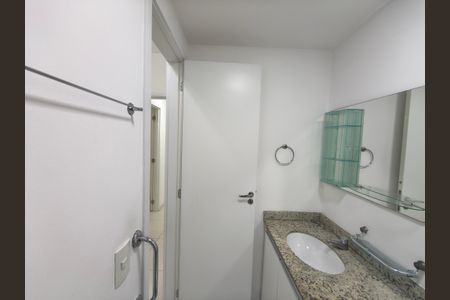 Apartamento para alugar com 65m², 2 quartos e 1 vaga Apartamento para alugar com 65m², 2 quartos e 1 vagaBanheiro Suite 2