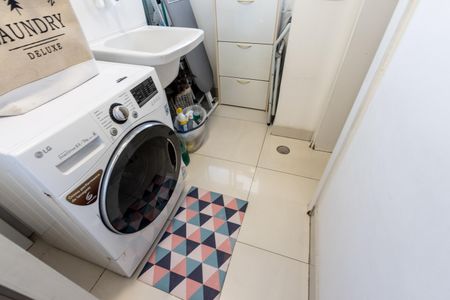 Apartamento para alugar com 86m², 2 quartos e 3 vagas Apartamento para alugar com 86m², 2 quartos e 3 vagasDespensa