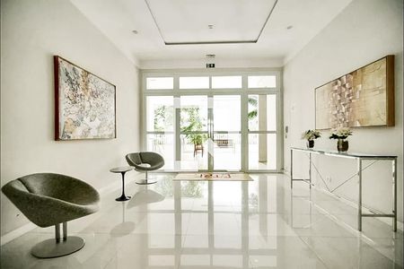 Apartamento para alugar com 86m², 2 quartos e 3 vagas Apartamento para alugar com 86m², 2 quartos e 3 vagasHall do Bloco