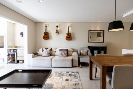 Apartamento para alugar com 86m², 2 quartos e 3 vagas Apartamento para alugar com 86m², 2 quartos e 3 vagasSala