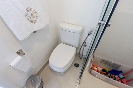 Apartamento para alugar com 86m², 2 quartos e 3 vagas Apartamento para alugar com 86m², 2 quartos e 3 vagasQuarto 1 - Banheiro da Suite