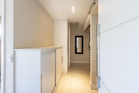 Apartamento para alugar com 86m², 2 quartos e 3 vagas Apartamento para alugar com 86m², 2 quartos e 3 vagasQuarto 1 - Closet