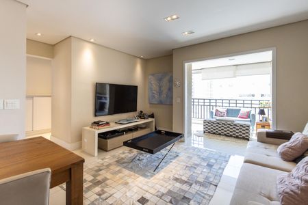 Apartamento para alugar com 86m², 2 quartos e 3 vagas Apartamento para alugar com 86m², 2 quartos e 3 vagasSala