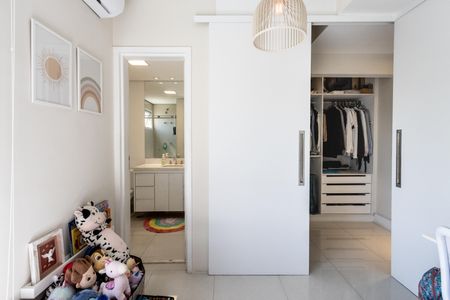 Apartamento para alugar com 86m², 2 quartos e 3 vagas Apartamento para alugar com 86m², 2 quartos e 3 vagasQuarto 2 - Suite