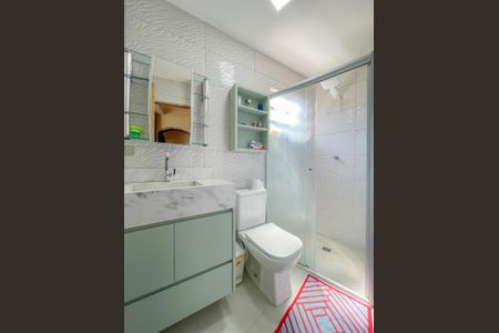 Casa à venda com 425m², 4 quartos e 8 vagasBanheiro da Suíte