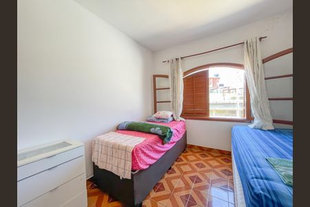 Casa à venda com 425m², 4 quartos e 8 vagasQuarto 2