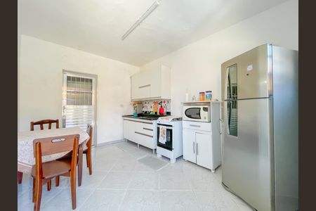 Casa à venda com 425m², 4 quartos e 8 vagasCozinha