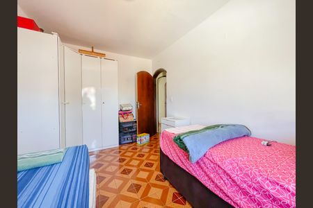 Casa à venda com 425m², 4 quartos e 8 vagasQuarto 2