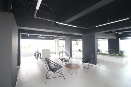 Apartamento para alugar com 205m², 2 quartos e sem vagaÁrea comum