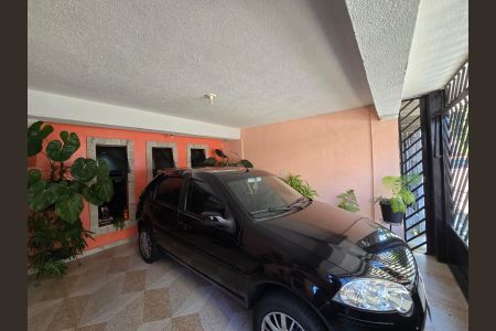 Casa para alugar com 158m², 2 quartos e 2 vagas Casa para alugar com 158m², 2 quartos e 2 vagasGaragem