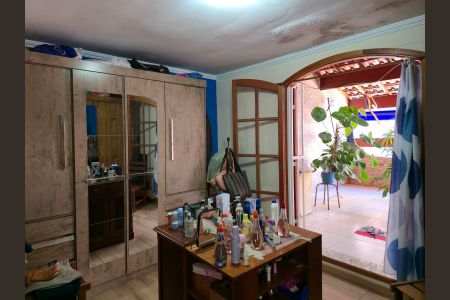 Casa para alugar com 158m², 2 quartos e 2 vagas Casa para alugar com 158m², 2 quartos e 2 vagasQuarto com Varanda