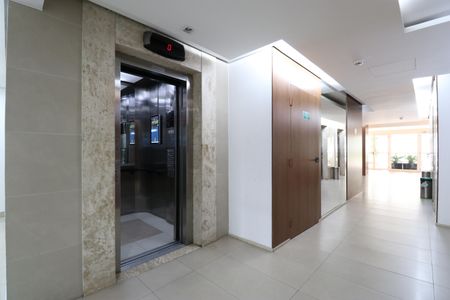 Apartamento à venda com 70m², 2 quartos e 1 vagaÁrea comum